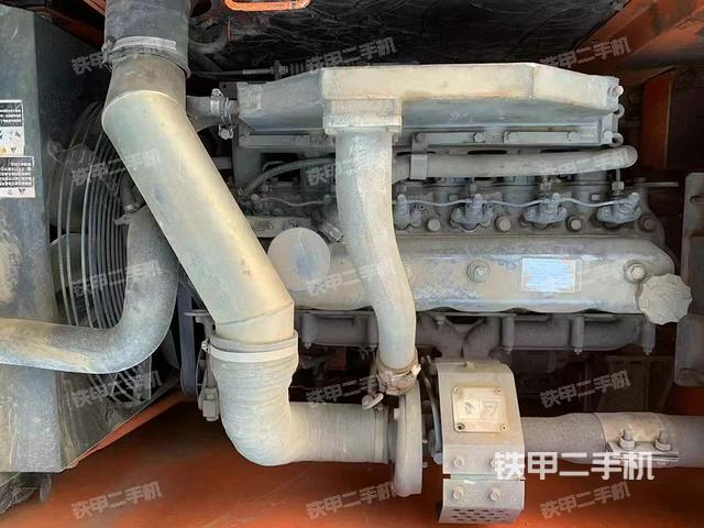 發(fā)動機整體俯視(整機外觀) 發(fā)動機整體俯視(整機外觀)