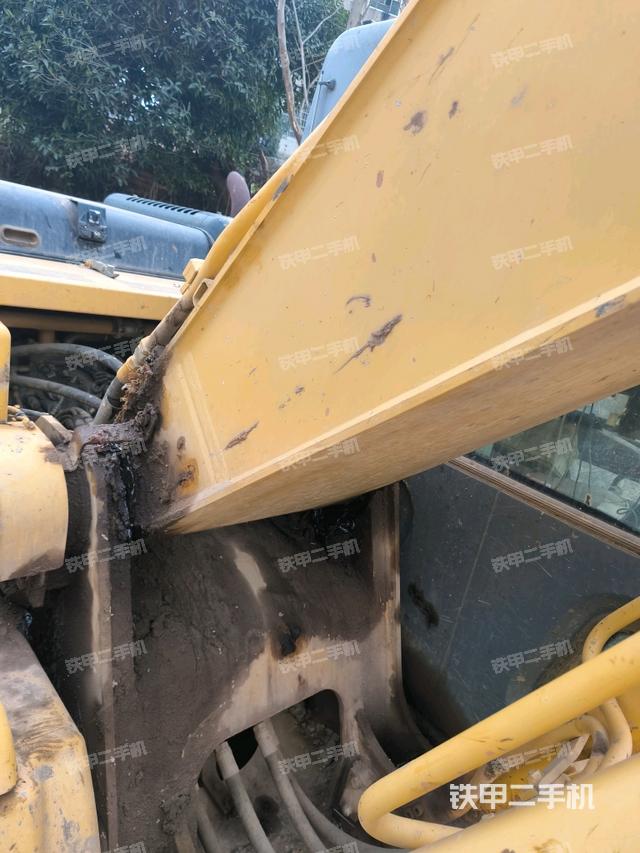 大臂油缸整體?豎拍（工作和回轉裝置）