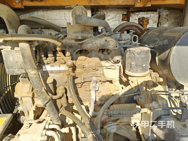 發(fā)動機室(上車部件) 發(fā)動機室(上車部件)