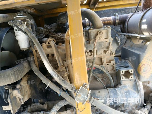 發(fā)動(dòng)機(jī)室(上車部件) 發(fā)動(dòng)機(jī)室(上車部件)