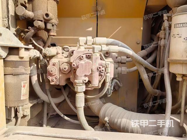 液壓泵室（大件艙室）