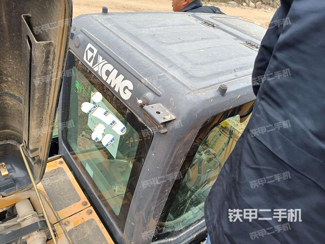 駕駛室頂部俯視（上車部件）