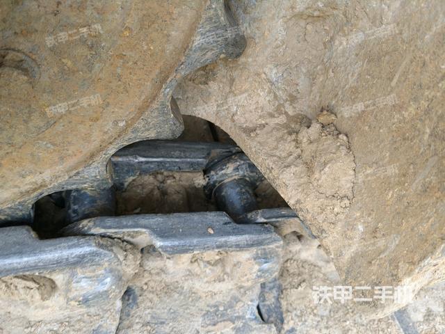 左導(dǎo)向輪(行走機(jī)構(gòu)) 左導(dǎo)向輪(行走機(jī)構(gòu))