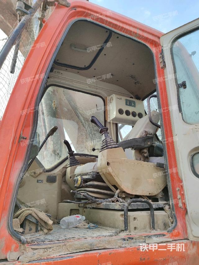 顶棚整体（驾驶室部分）