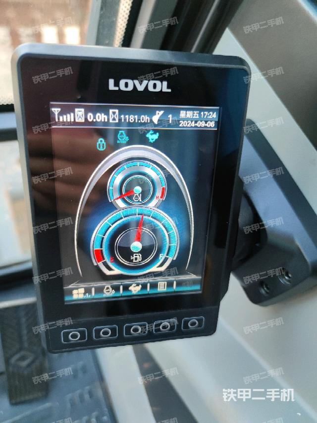 小时表(驾驶室部分) 小时表(驾驶室部分)