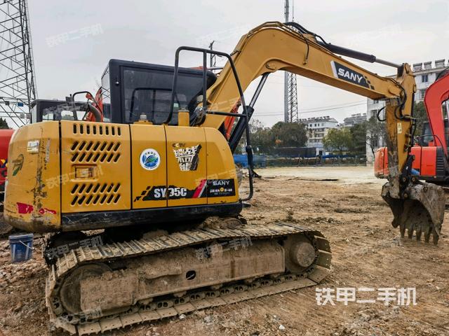整機(jī)右后45°(整機(jī)外觀) 整機(jī)右后45°(整機(jī)外觀)