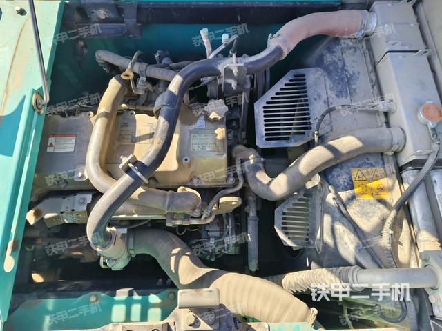 發(fā)動機室（上車部件）