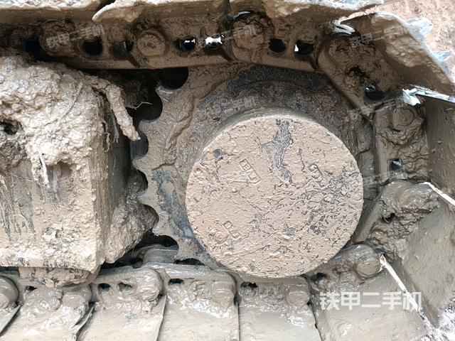 右導(dǎo)向輪（行走機構(gòu)）