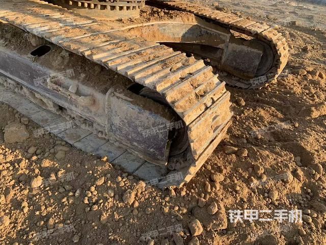 單側(cè)履帶整體（整機外觀）