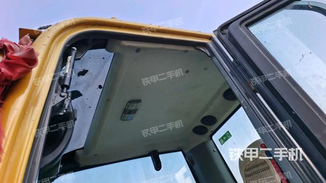 頂棚整體（駕駛室部分）