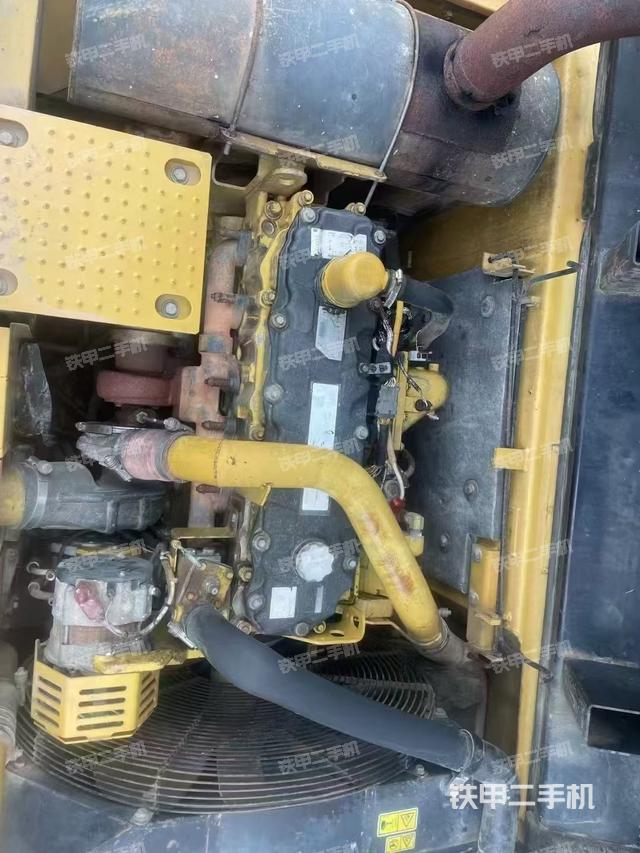 發(fā)動機整體俯視（整機外觀）