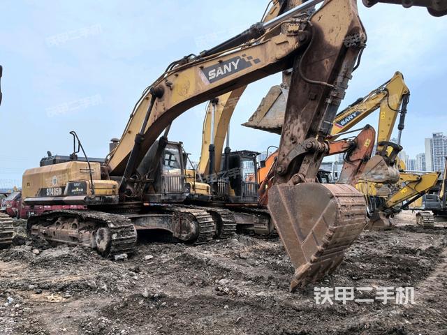 三一重工SY485H挖掘机的设备实拍-第1张实拍照片