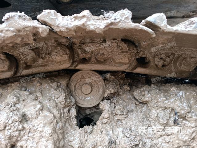 右側(cè)履帶整體（行走機構(gòu)）