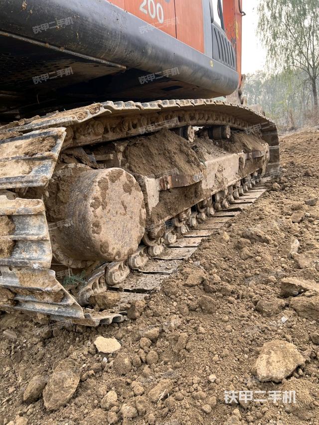 單側(cè)履帶整體（整機(jī)外觀）