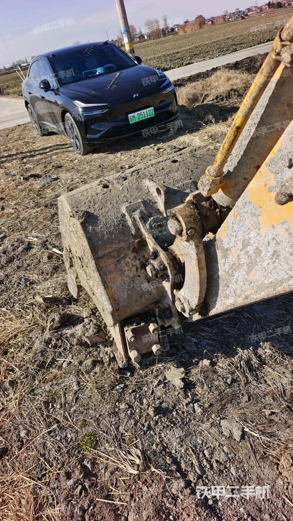 鏟斗右后整體（工作和回轉(zhuǎn)裝置）