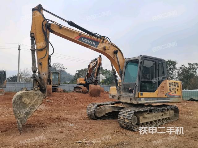 雷沃重工FR170E挖掘机的设备实拍-第1张实拍照片