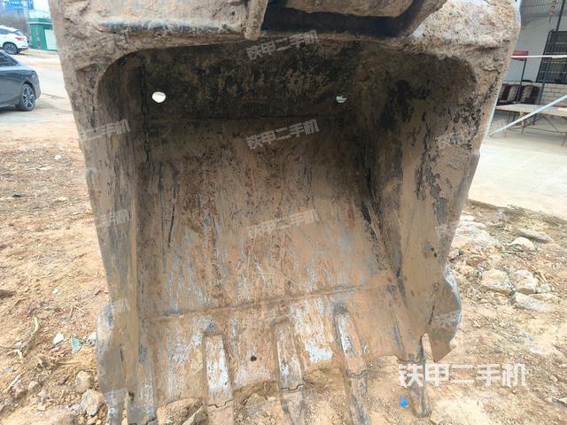 大臂根部?斜視（工作和回轉裝置）