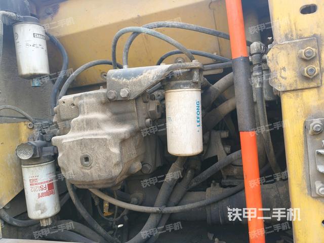 液壓泵室（大件艙室）