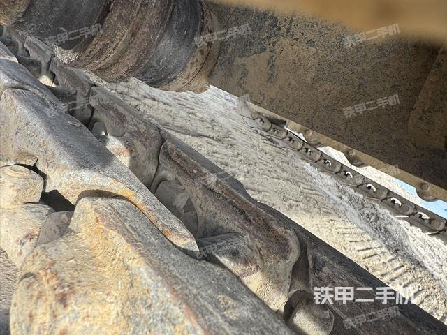 右驅(qū)動輪(行走機構) 右驅(qū)動輪(行走機構)