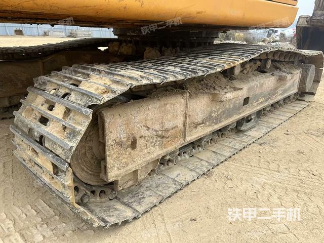 右側行走馬達蓋板(行走機構) 右側行走馬達蓋板(行走機構)