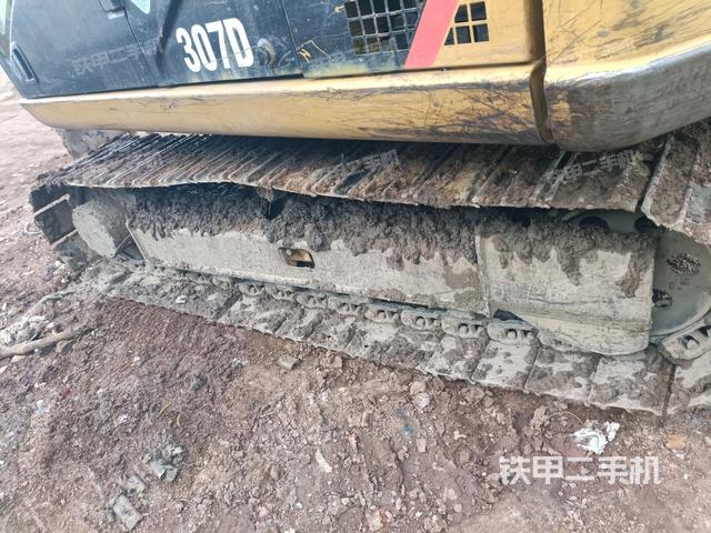 左側(cè)履帶整體?(行走機構(gòu)) 左側(cè)履帶整體?(行走機構(gòu))