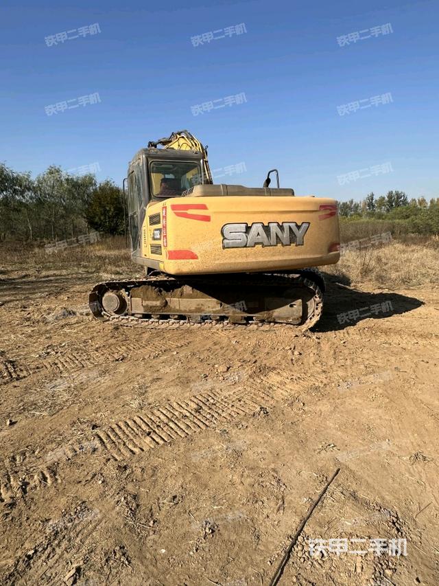駕駛室頂部（整機(jī)外觀）