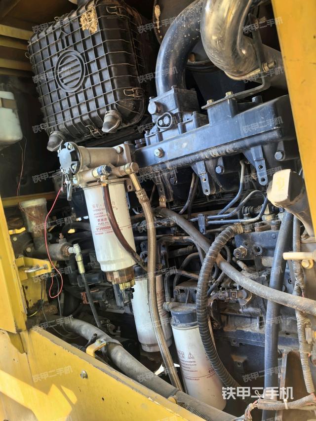 發(fā)動(dòng)機(jī)側(cè)面1（動(dòng)力系統(tǒng)）