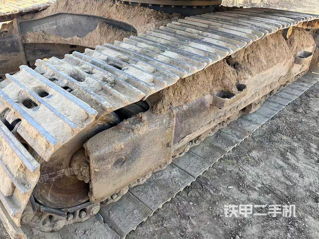 單側(cè)履帶整體（整機外觀）