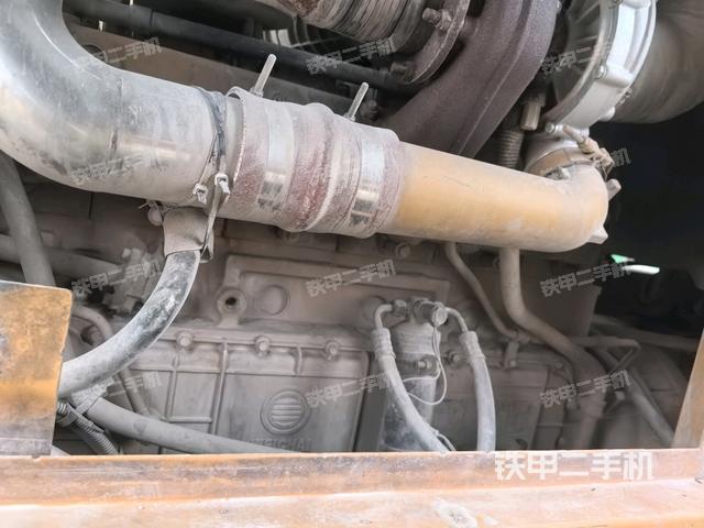 發(fā)動機(jī)左側(cè)(整機(jī)外觀及大件) 發(fā)動機(jī)左側(cè)(整機(jī)外觀及大件)