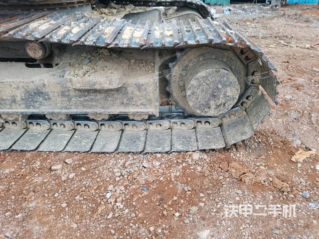 右導(dǎo)向輪（行走機(jī)構(gòu)）