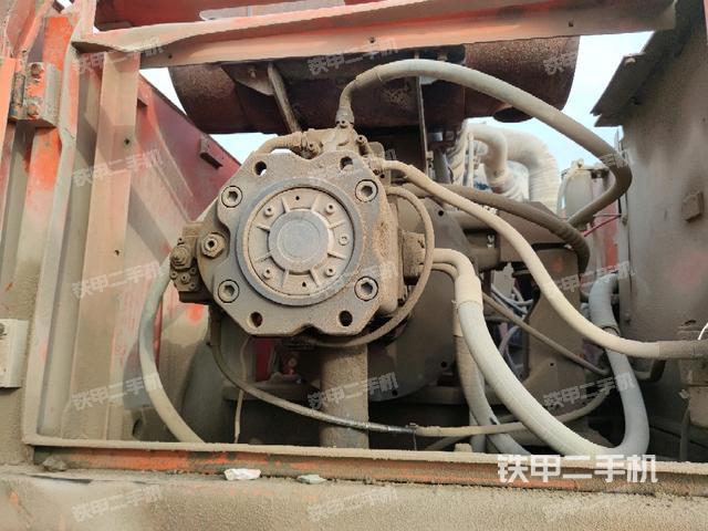 液压泵室（大件舱室）