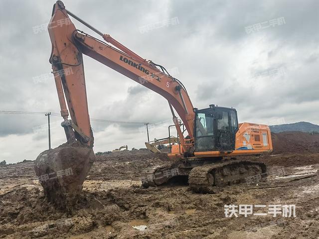 龙工LG6245F挖掘机