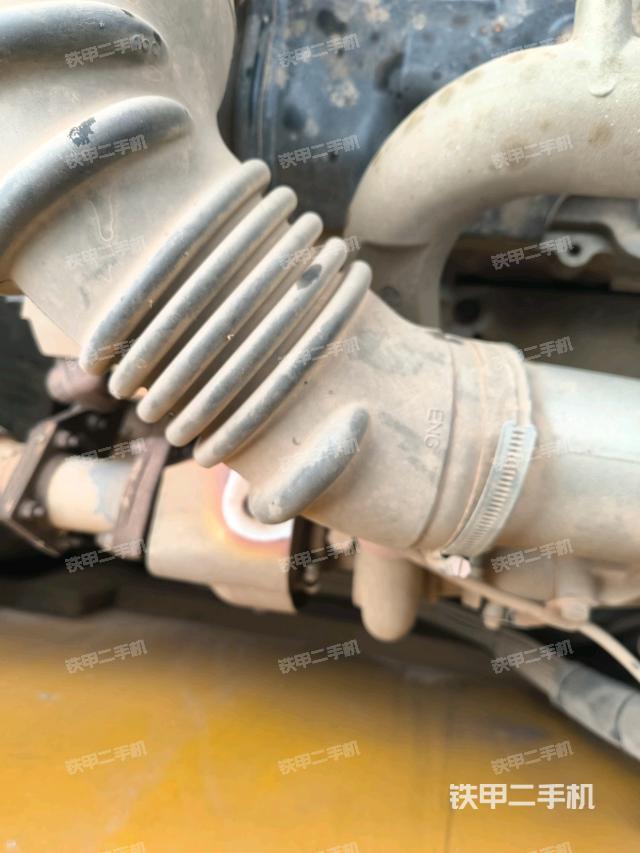 駕駛室頂部俯視（上車部件）