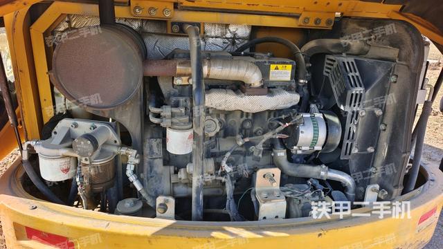 發(fā)動機(jī)室（上車部件）