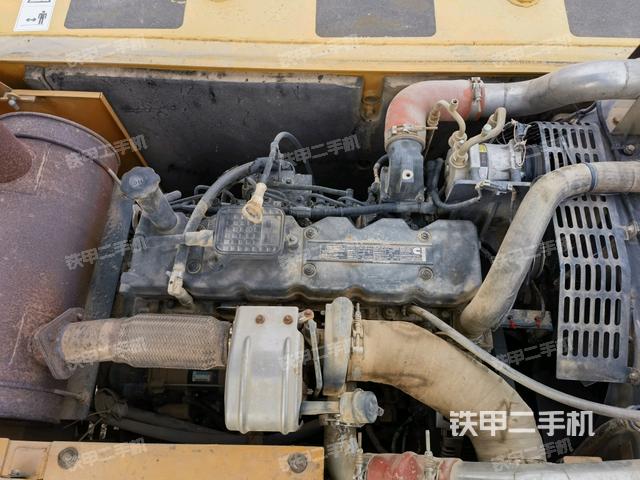 發(fā)動(dòng)機(jī)室(上車部件) 發(fā)動(dòng)機(jī)室(上車部件)
