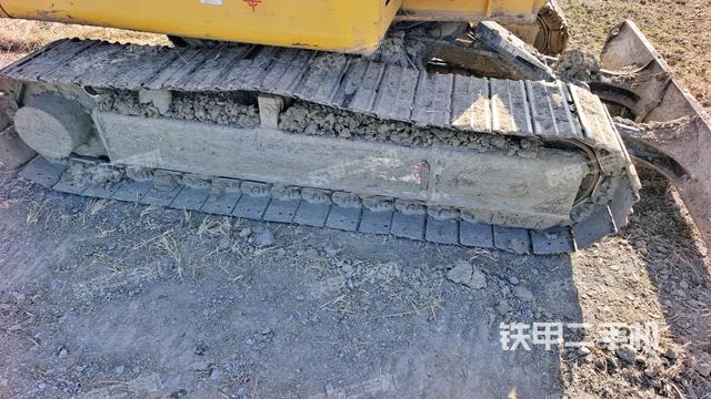 右側(cè)履帶整體?（行走機(jī)構(gòu)）