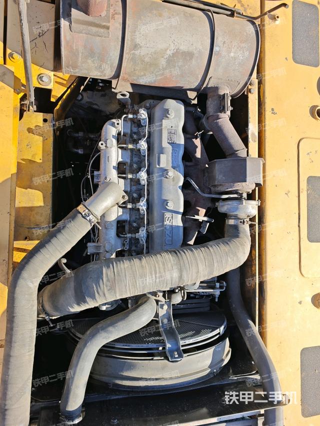 發(fā)動(dòng)機(jī)整體俯視（整機(jī)外觀）