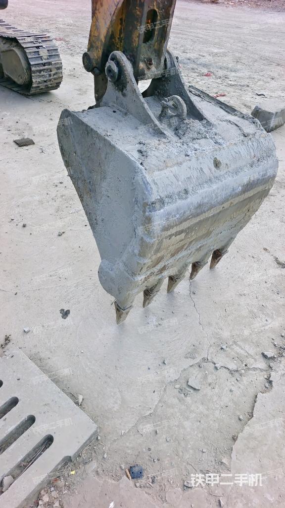 鏟斗45度（工作和回轉(zhuǎn)裝置）