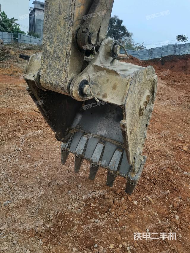 鏟斗45度（工作和回轉(zhuǎn)裝置）