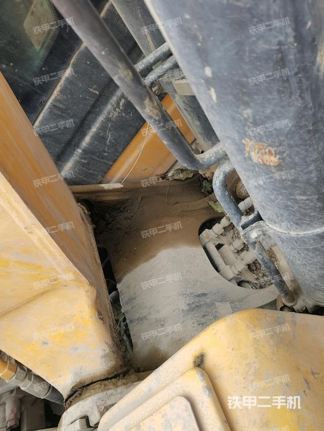 大臂根部?斜視（工作和回轉(zhuǎn)裝置）