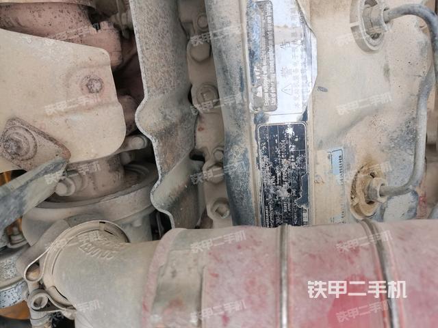 氣門室蓋螺絲特寫（上車部件）