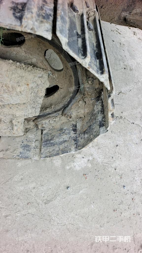 右導(dǎo)向輪（行走機(jī)構(gòu)）