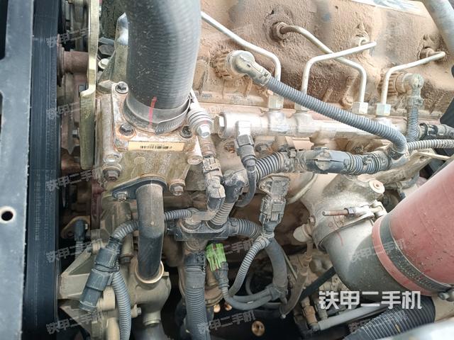 氣門室蓋螺絲特寫（上車部件）