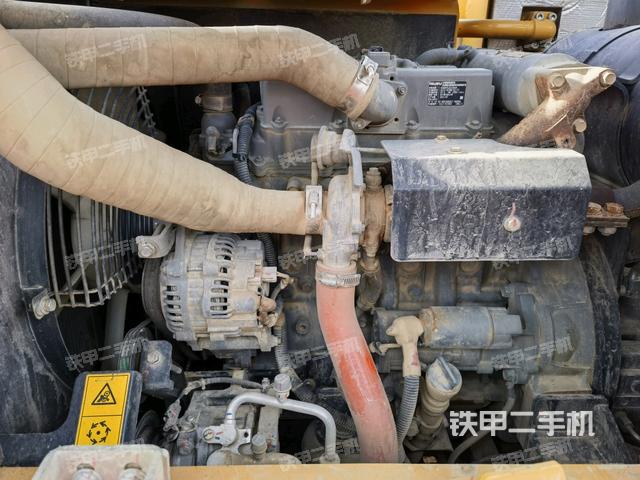 發(fā)動(dòng)機(jī)整體俯視（整機(jī)外觀）