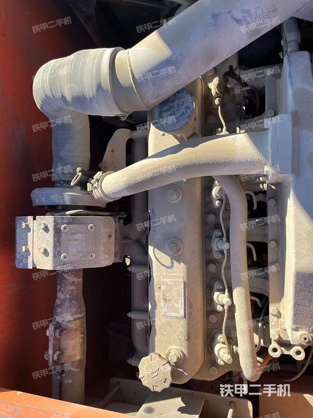 發(fā)動(dòng)機(jī)整體俯視（整機(jī)外觀）