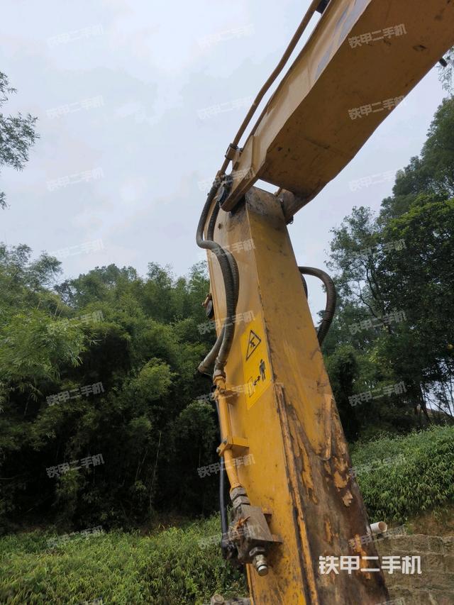 小臂整體左后（工作和回轉(zhuǎn)裝置）