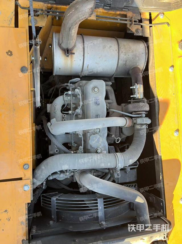 發(fā)動機整體俯視（整機外觀）