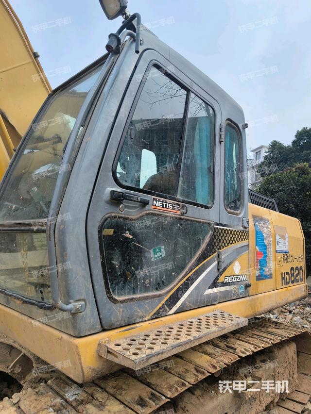 座椅后部（駕駛室部分）