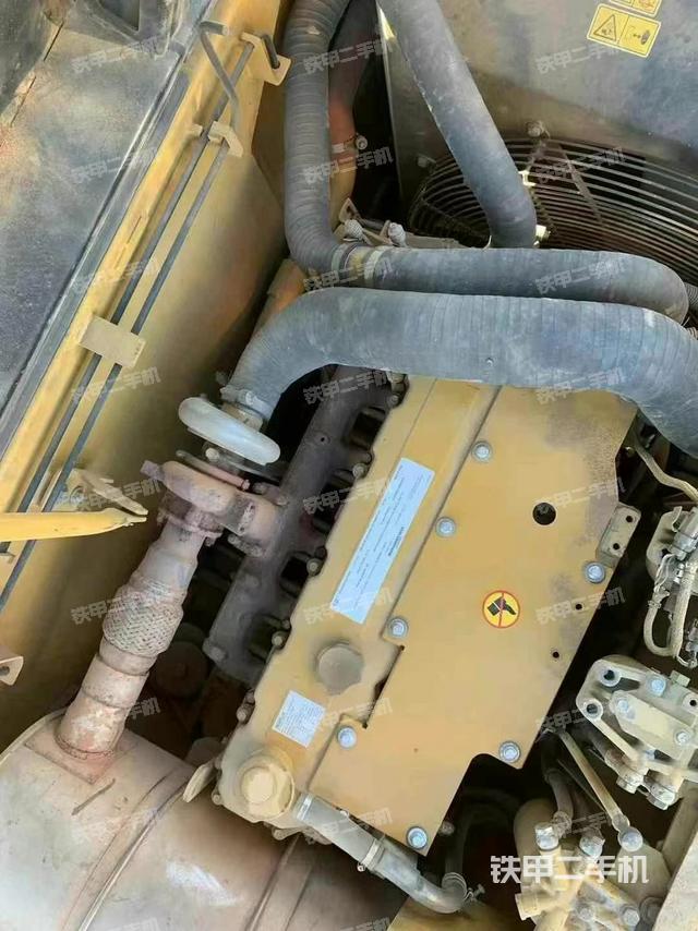 發(fā)動(dòng)機(jī)整體俯視（整機(jī)外觀）