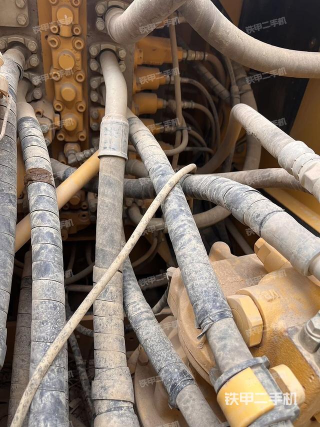 分配阀(上车部件) 分配阀(上车部件)